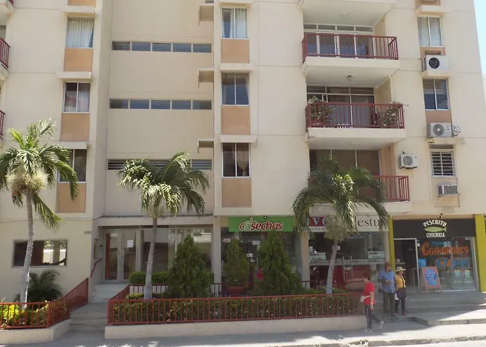 Apartaestudio Amoblado Rodadero Con Excelente Ubicacion